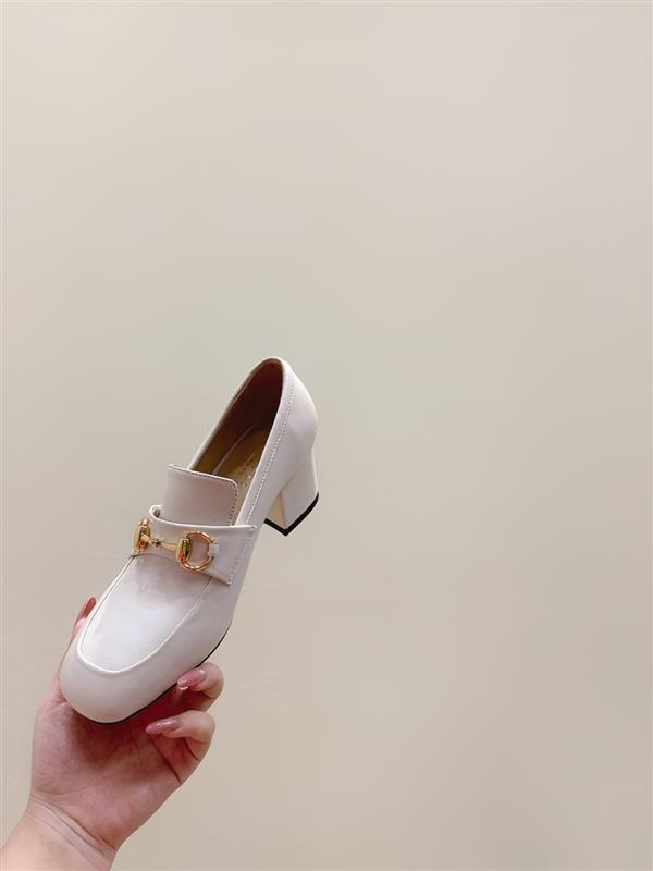 20251127171647967 320